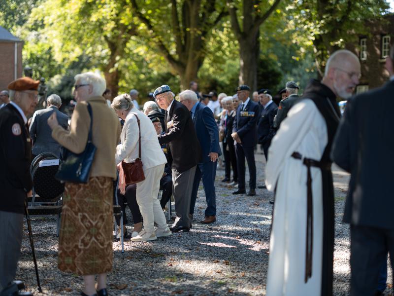 ../public/images/images/fotos/2023/Op Vleugels Der Vrijheid - 24 sept 2023 - 024.jpg